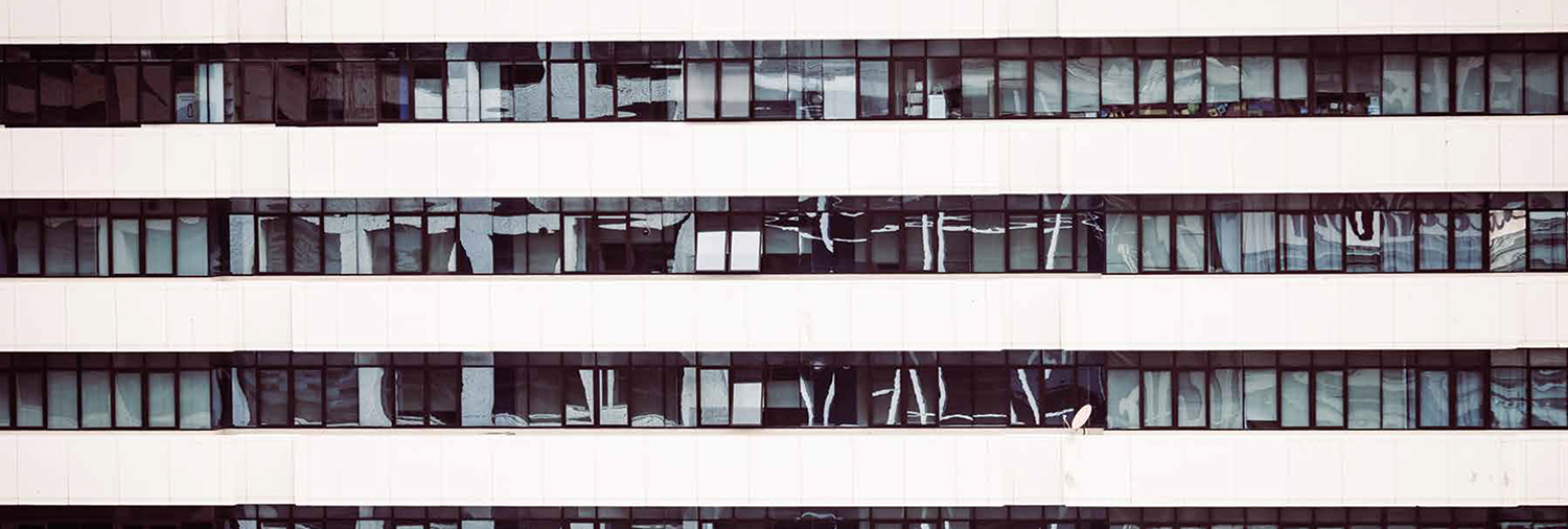 Fachada edificio arquitectura moderna